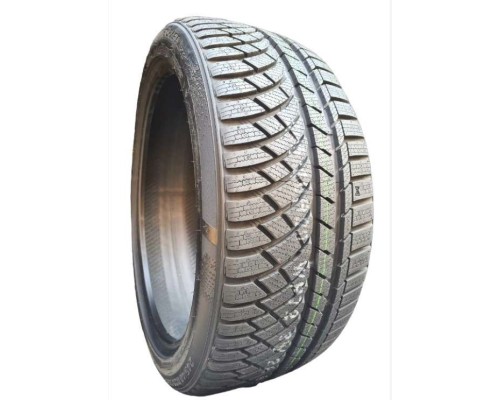 Kumho WinterCraft WP72 245/35 R20 95W XL